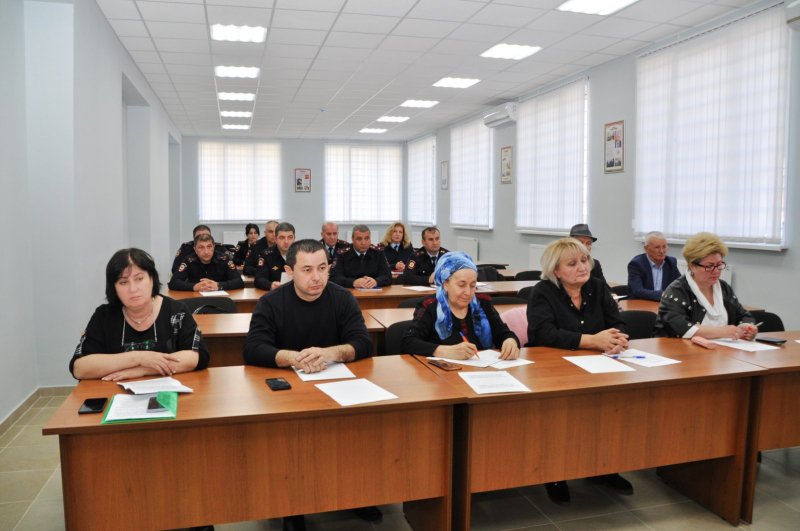 В Пригородном районе Северной Осетии члены Общественного совета при территориальном органе внутренних дел заслушали отчет ОГИБДД проделанной работе